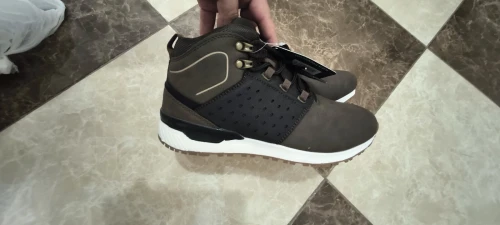 Chaussure homme