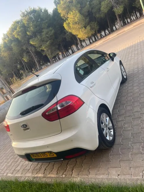 Kia Rio 5 portes 2015 Rio 5 portes