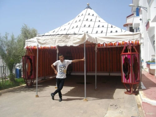 Fabrication des tentes camping 