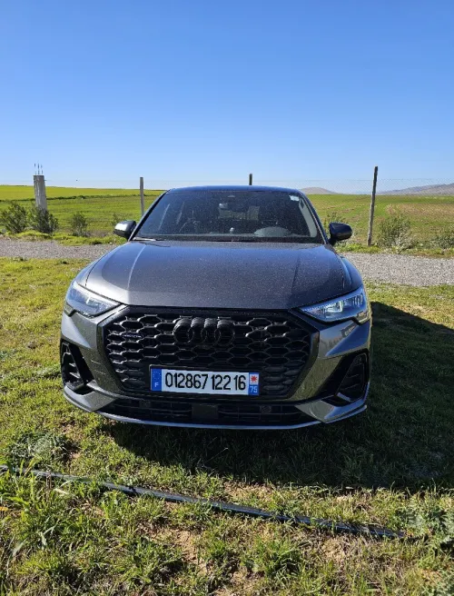 Audi Q3 2022 S line (quattro)