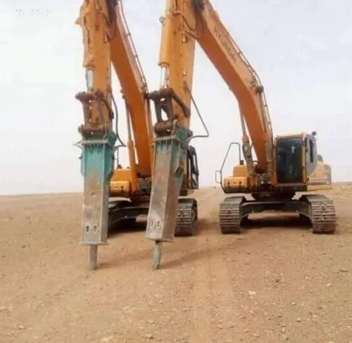 Location de engin} كراء ألات اشغال عمومية