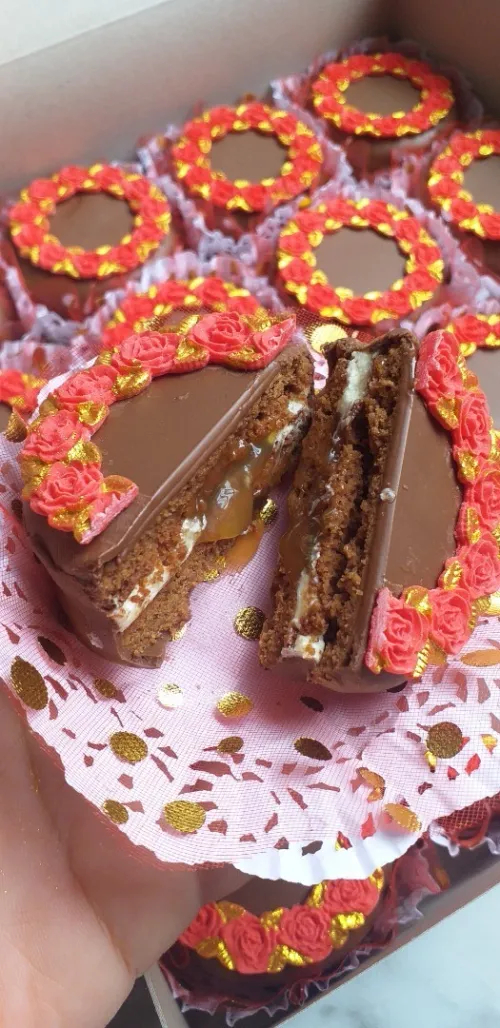Gâteaux traditionnel sur commande حلويات تقليدية 