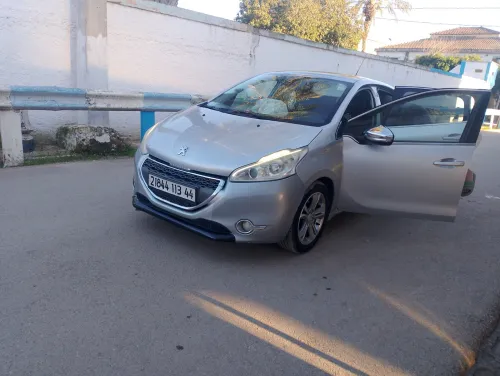 Peugeot 208 2013 Active