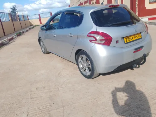 Peugeot 208 2013 Active