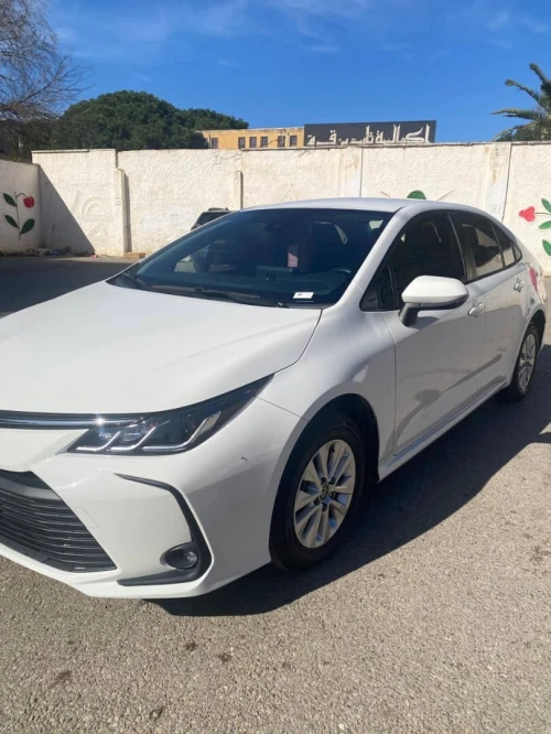 Toyota Corolla 2024 pioneer