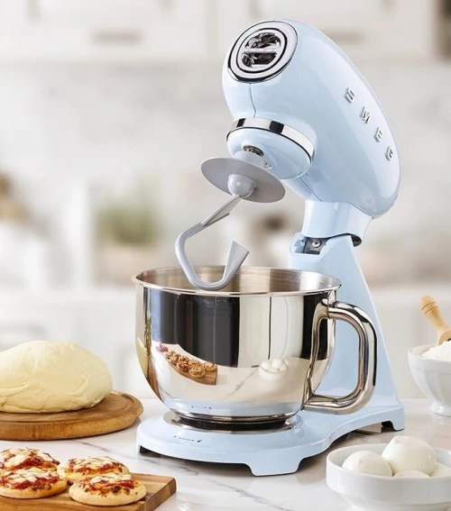 PETRIN SMEG SMF03 ROBOT PATISSIER 800W / 4.8L