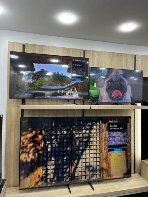 TELEVISEURS SAMSUNG SMART TV TIZEN 43" 50" 55" 75"