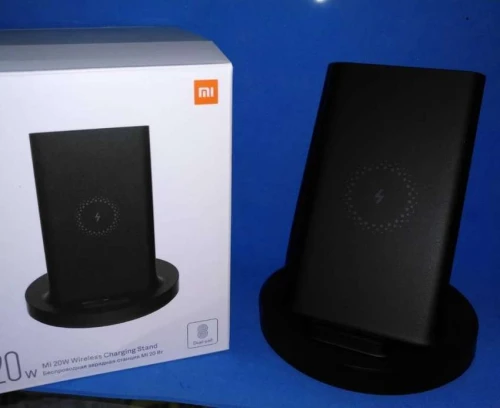 XIAOMI MI 20W WIRLESS CHARGING STAND
