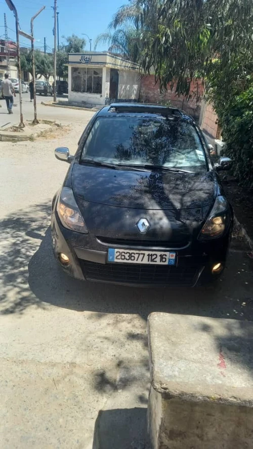 Renault Clio 3 2012 Night and Day
