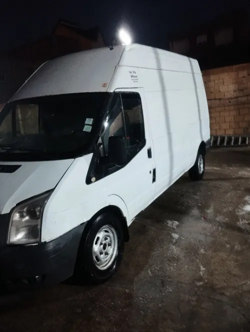 Ford transit 2.4 Ford transit 2.4 2012