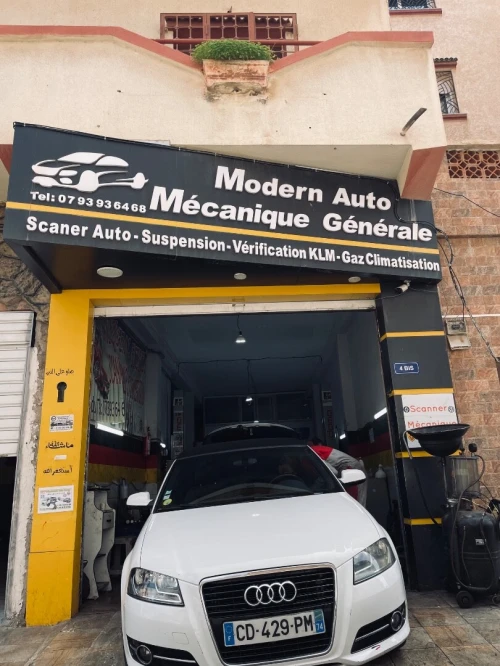 Piece auto Mercedes range disponible avec montage