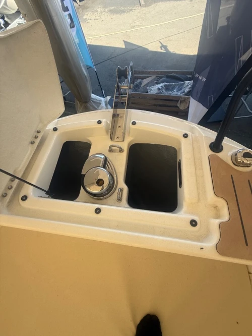 Quicksilver 705 open neuf