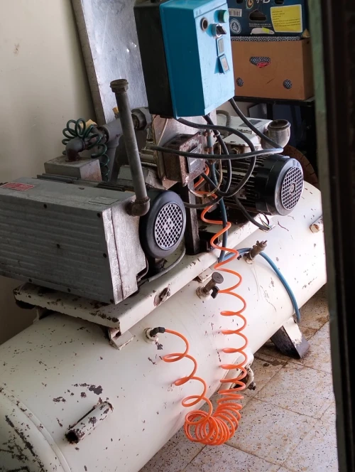 Comprésseur pompe a vide