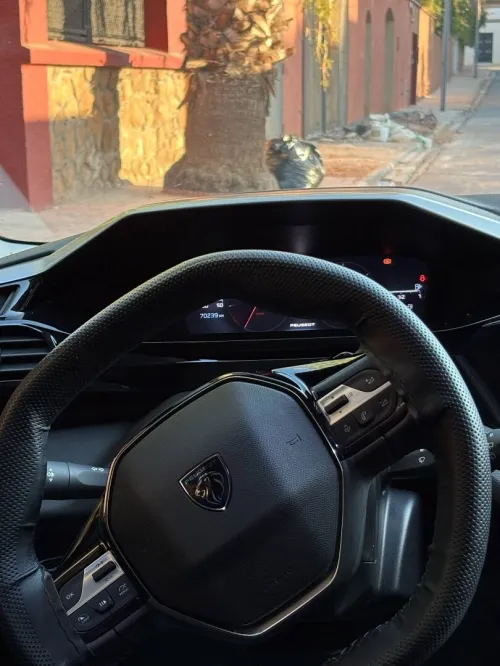 Peugeot 308 2023 First Edition
