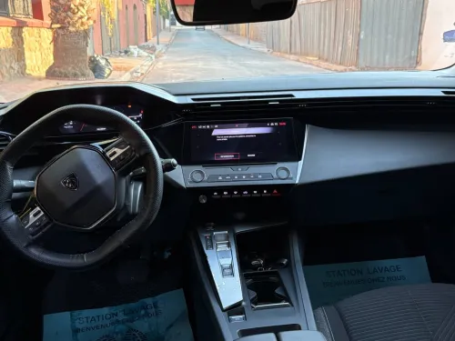 Peugeot 308 2023 First Edition