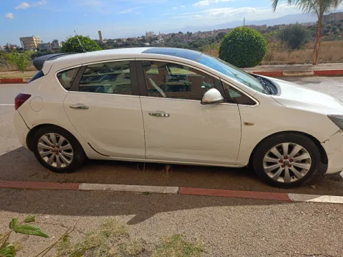 Opel Astra 2012 Astra