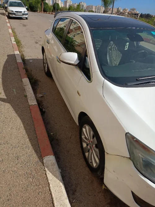 Opel Astra 2012 Astra
