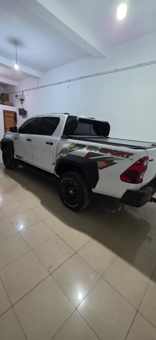 Toyota Hilix 2024 GR