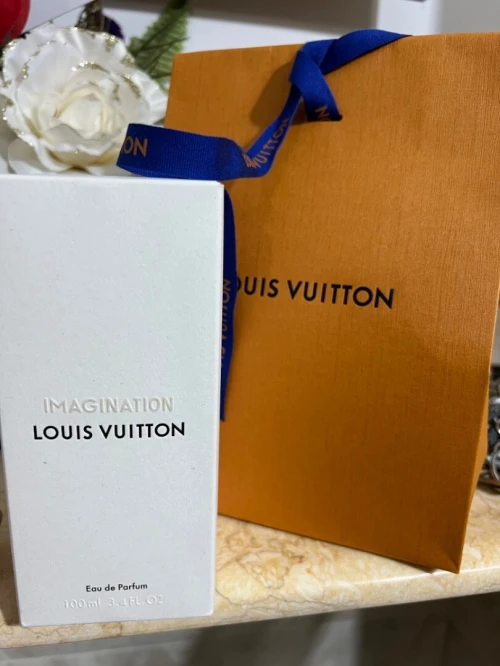 Imagination Pacific child attrape rêves cœur battant  Louis Vuitton 