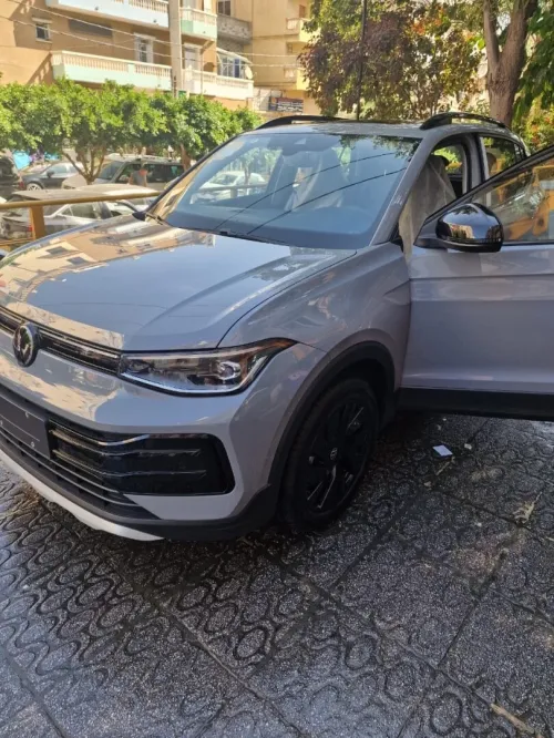 Volkswagen Tahru 2025 Xr