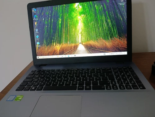 Pc portable asus vivobook 15