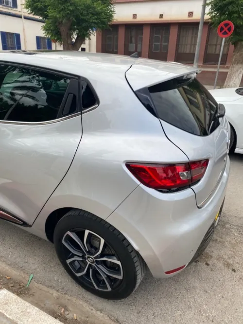 Renault Clio 4 2019 Limited 2