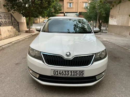 Skoda Rapid 2015 Edition