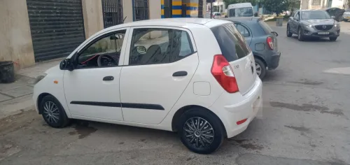 Hyundai i10 Plus 2016 GL Clim