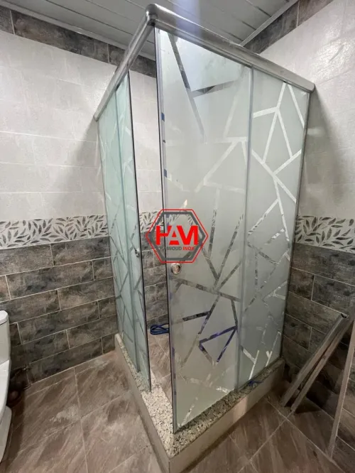 Cabine de douche 