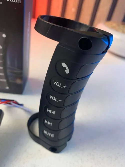 Kit Boutons de Commande au Volant pour Voiture  Contrôle Audio