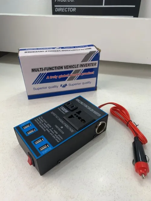Convertisseur Électrique Auto - Transformateur 12V/24V vers 110V/220V