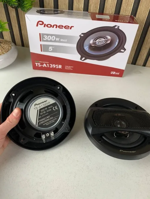 Enceintes Voiture Pioneer 300W  Système Coaxial Stéréo