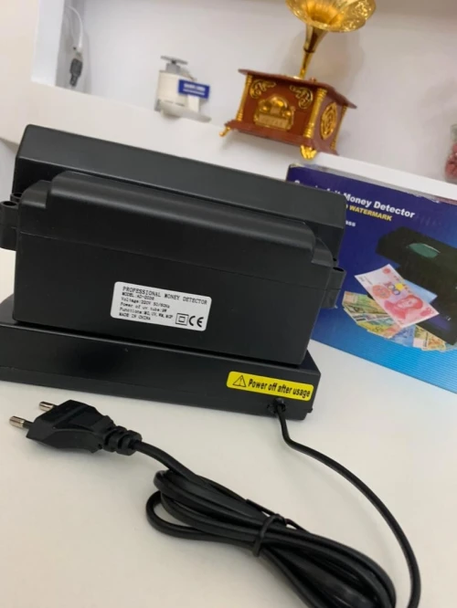Vérificateur de Billets avec Lampe UV Bleue & Blanche