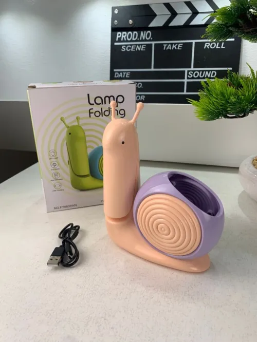 Veilleuse LED Escargot Mignon avec Support Stylo - Lampe de Bureau Décorative