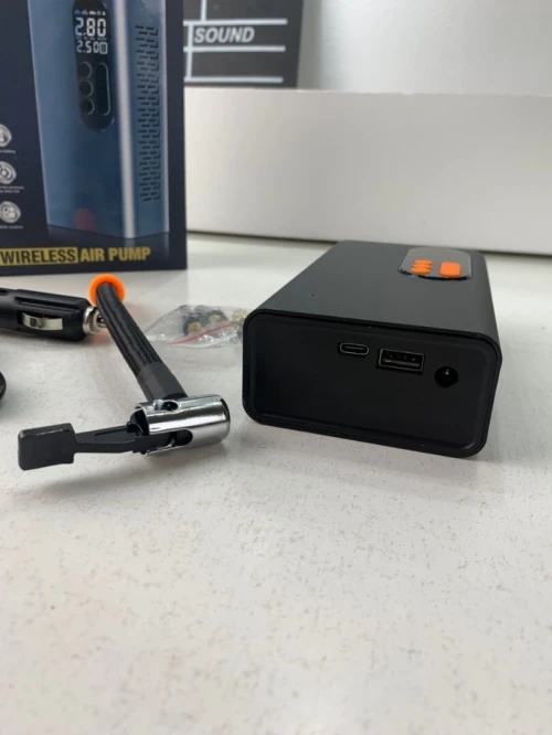 Compresseur 150 PSI À Air Portatif Rechargeable avec Lampe LED
