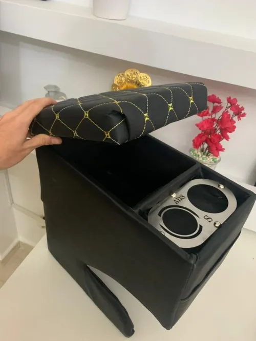Accoudoir de Voiture Premium 40x36x20cm  مسند ذراع فاخر للسيارة مع تخزين و حامل أكواب