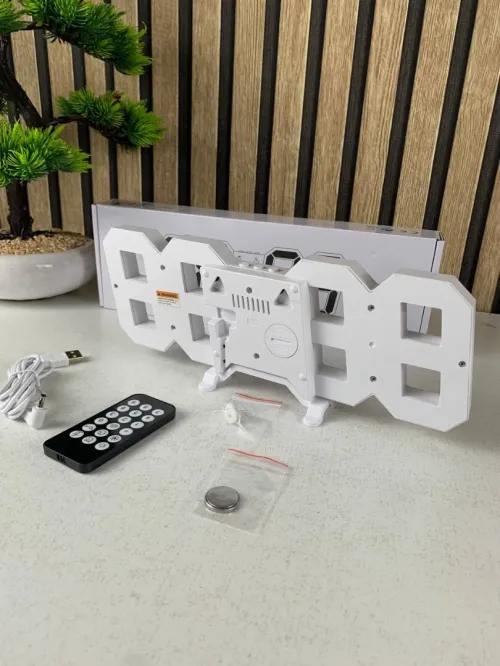 Horloge LED Murale 3D Blanche GH0720L Design Moderne