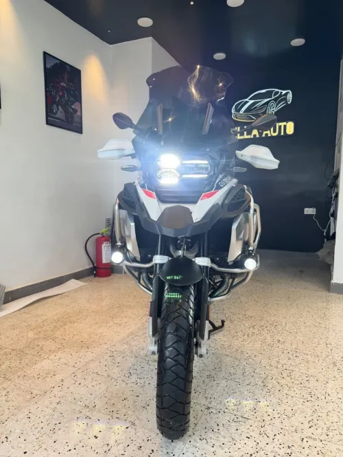 BMW Gs trophy 2021