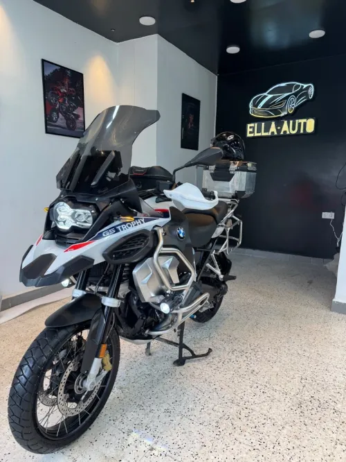 BMW Gs trophy 2021