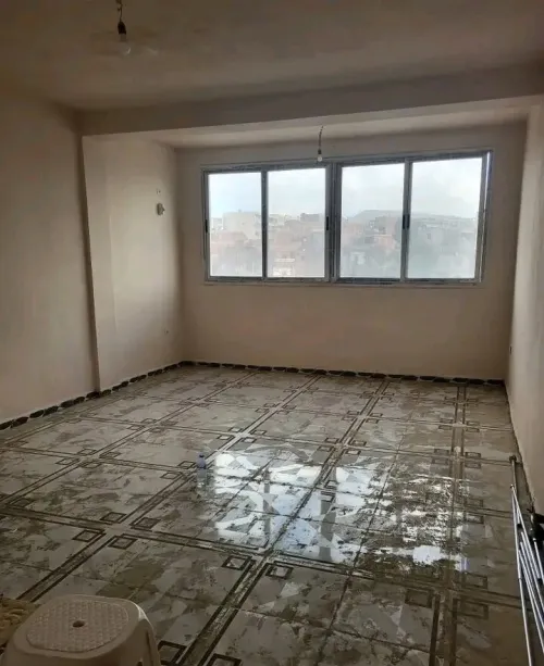 Location Appartement Niveau de villa F5 Constantine El khroub
