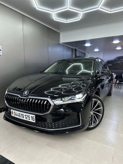 Skoda SUPERB 2025 Laurent Clément