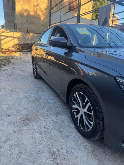 Geely Emgrand 2026 