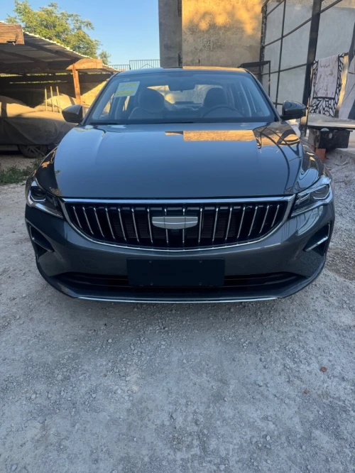 Geely Emgrand 2026 
