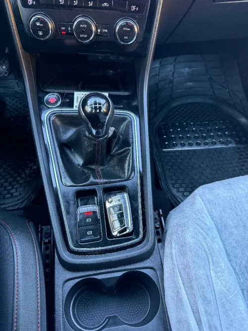 Seat Leon 2019 Beets