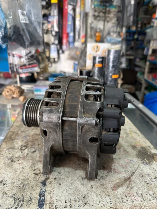 Alternateur et regulateur clio 4 gt line