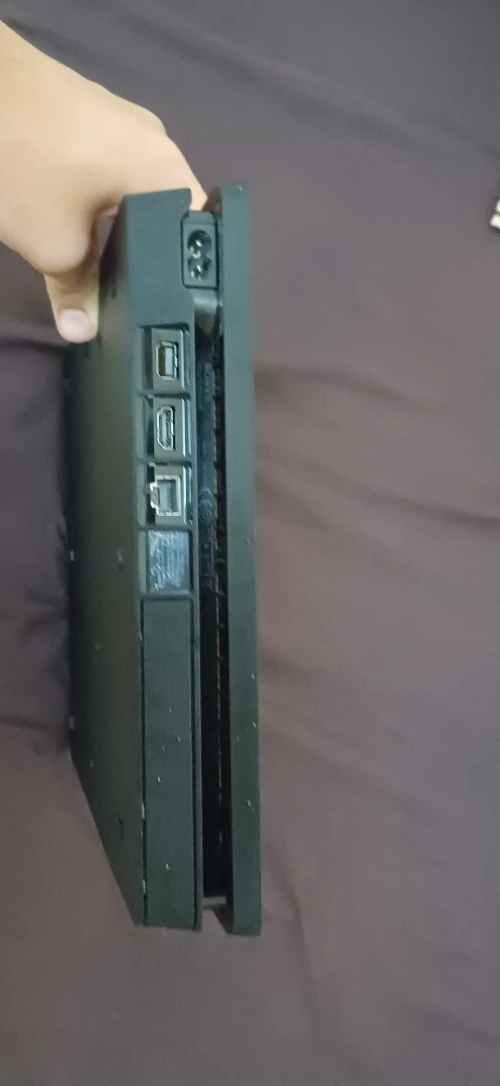 Ps4 slim