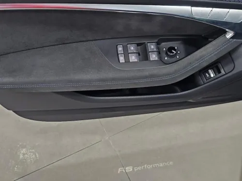 Audi RS6 2024 Quattro S tronic