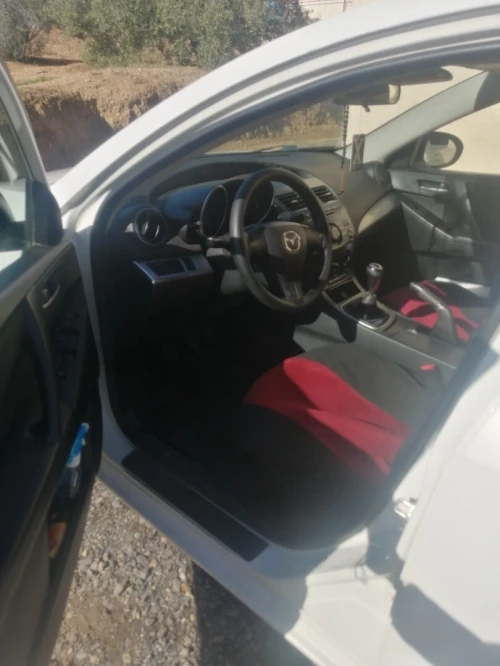 Mazda Mazda 3 2015 