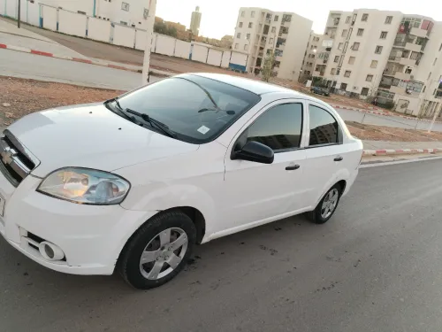 Chevrolet Aveo 4 portes 2014 Bas clim