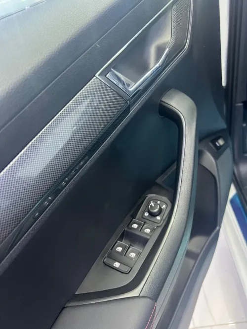 Skoda Karoq 2025 luxury